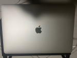MacBook Pro 15” 2018 251GB SSD/ 16GB RAM w/ Touchbar
