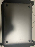 2018 MacBook Air Retina 13” 251GB SSD/ 8GB RAM