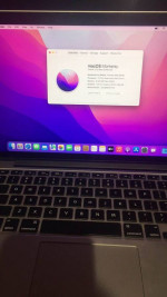 APPLE MacBook Pro A1502 (Retina, 13-inch, Early 2015) i5 with 8GB memo