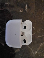 3rd Gen Apple Airpods