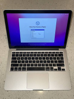 MacBook Pro 2015 - 13" Retina - 3.1GHz Intel i7 - 16GB RAM - 512GB HDD