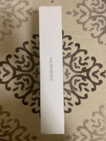 MacBook Pro (14-inch) - Apple M3 chip with 8-core CPU and 10-core GPU