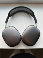 Apple - AirPods Max - Space Gray