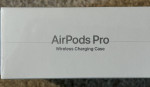 AIRPODS W/WIRELESS CHARGING CASE
