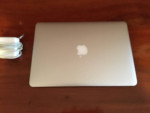 Apple MacBook Air 13.3" i5 1.6GHz 4GB/256GB Flash Disk 2015
