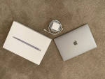 2020 Intel i5 MacBook Air for Sale