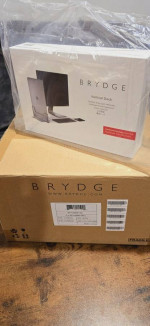 Wholesale Apple Macbook Pro Docking Stations $60,000 MSRP per pallet