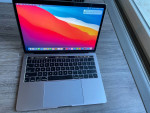 Apple Macbook Pro (2018) 13 inch 4-port Touchbar 2.3ghz New Battery