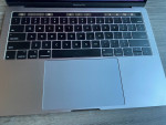Apple Macbook Pro (2018) 13 inch 4-port Touchbar 2.3ghz New Battery