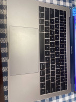MacBook Pro (13", 2016)