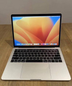 MacBook Pro 2019 … 8GB MEM……256GB SSD