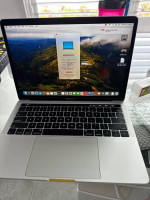 Macbook pro excellent condition