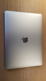 MacBook Air M1 Logic Pro