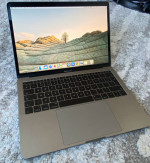 Macbook Pro 2017 13 inch