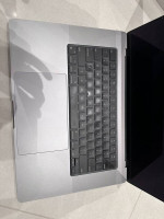 Macbook Pro 16" M1