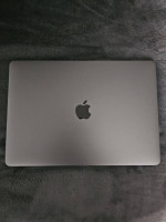 Macbook Pro 13" (2017)