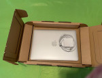 APPLE MACBOOK AIR 13" LAPTOP
