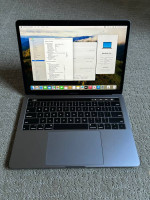 MacBook Pro 13” Touchbar i7