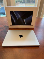 2023 Apple MacBook Pro 14