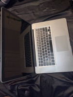 macbook pro 15 mid 2010