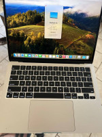 Macbook Air 2022 M2 Applecare + till 2026