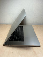 2018 15” Macbook Pro #544