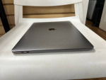 Macbook Pro 15 inch 2017 Touch Bar core i7 16GB RAM 1TB SSD