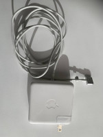 MacBook Pro in Great Condition with sharp 15 Inch Retina Display