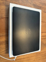 Macbook Air 13" (2014) 1.4ghz i5 4GB
