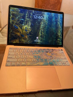 2020 MacBook Air 13' (like new)** CHEAP**