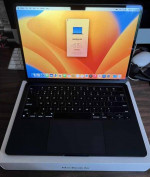 2023 MacBook Air 13" / M2/ 8GB/256GB Applecare!  Original Box!