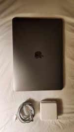 2020 13” MacBook Pro with Apple M1 chip - 512GB flash storage - 8GB