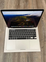 Apple 2020 MacBook Pro M1 8GB/512GB Applecare+