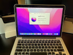 MacBook Pro 2015 + Henge Dock + dual displays + Logitech speakers