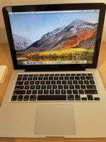 Apple MacBook Pro Laptop