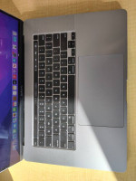 Apple MacBook Pro (16-inch,2019)