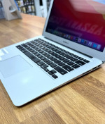 13” MacBook Air**128GB SSD**4GB RAM**1.3Ghz Intel Core i5