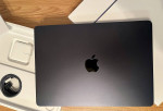 2022 MacBook Air M2, 13.6" Screen