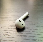 Single right AirPod 2nd generation