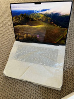 Apple M1 MacBook Pro 16" 4TB, 32 GB RAM
