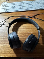 Beats Solo3 Over ear headphones