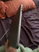 (Local pickup only) MacBook Pro 13 Inch, 2017,Four Thunderbolt 3Ports