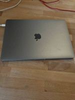 13.3-inch MacBook Pro Apple M1 Chip with 8‑Core CPU and 8‑Core GPU - S