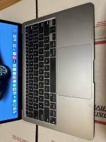2020 macbook air M1 256GB