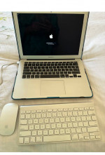 MacBookAir 8g, i5, 13,3 inch