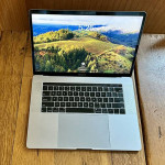 MacBook Pro Mid 2018 15in. Grey