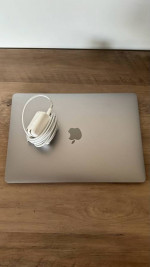 13” Apple Macbook Air