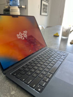 Macbook Air 2022 M2 13"