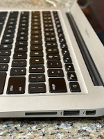 MacBook Air 2013 13in screen