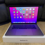 Apple MacBook Pro 15.4" w/ Touch Bar/ID
